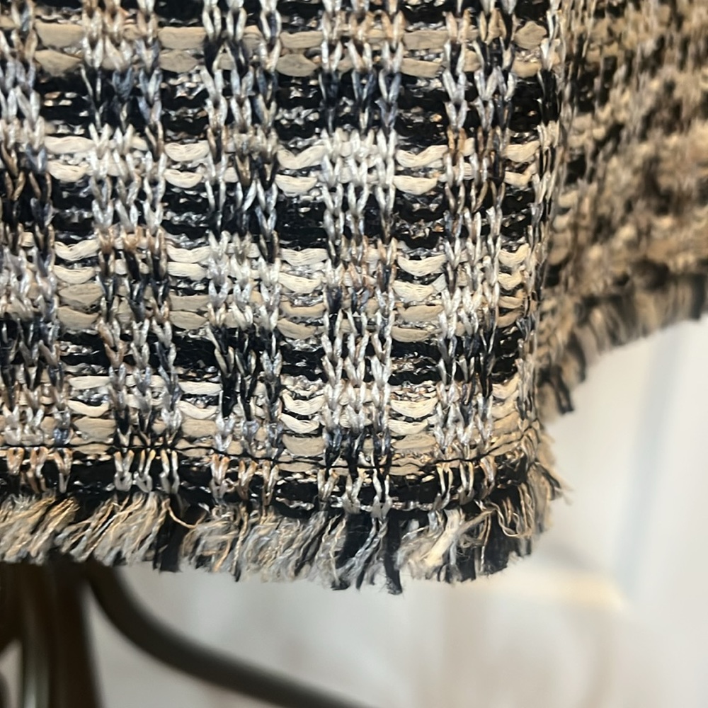 St John jacket. Tan , black and white. Great fringe details - Picture 5 of 5